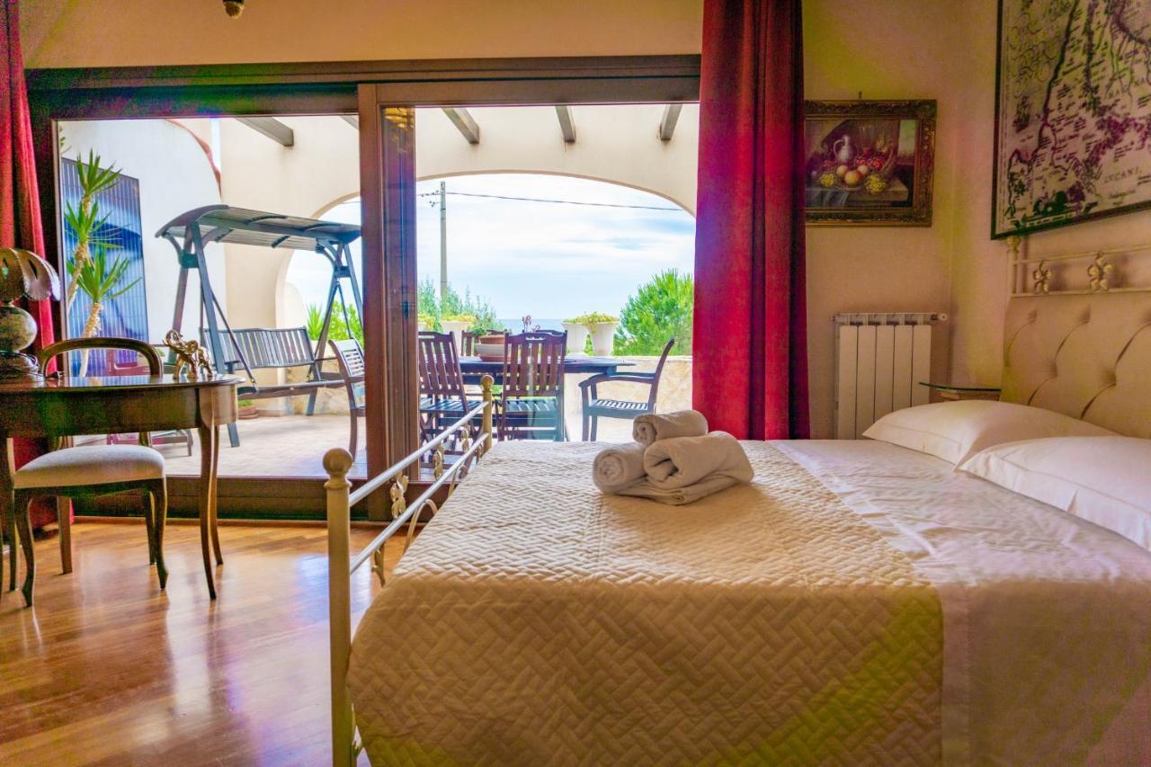 Villa Sabry Tarente Buitenkant foto